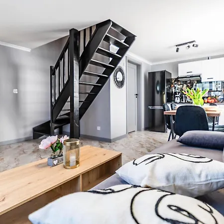 Holiday home Alex Lubin *