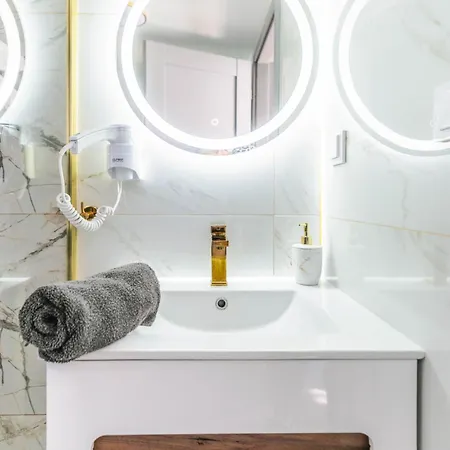 Holiday home Alex Lubin