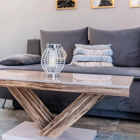 Holiday home Alex Lubin