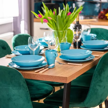 Alex Lubin Holiday home